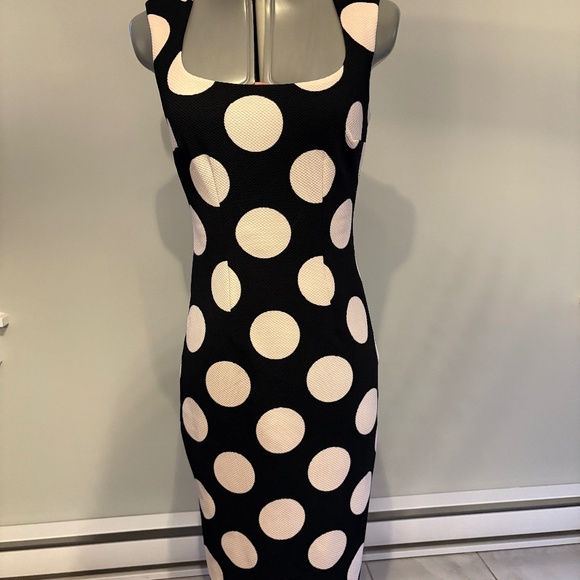 Polka Dot Bodycon - Le Chateau - Picture 1 of 2